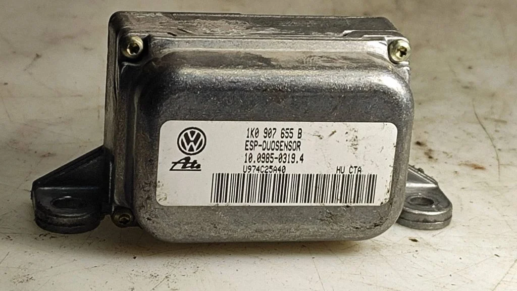 ESP (stabiilsussüsteemi) andur (pöördekiirusandur) 1K0907655B