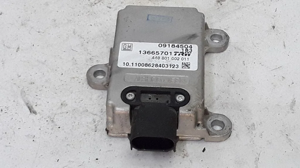 ESP (stabiilsussüsteemi) andur (pöördekiirusandur) – Opel Signum (2003-2008)