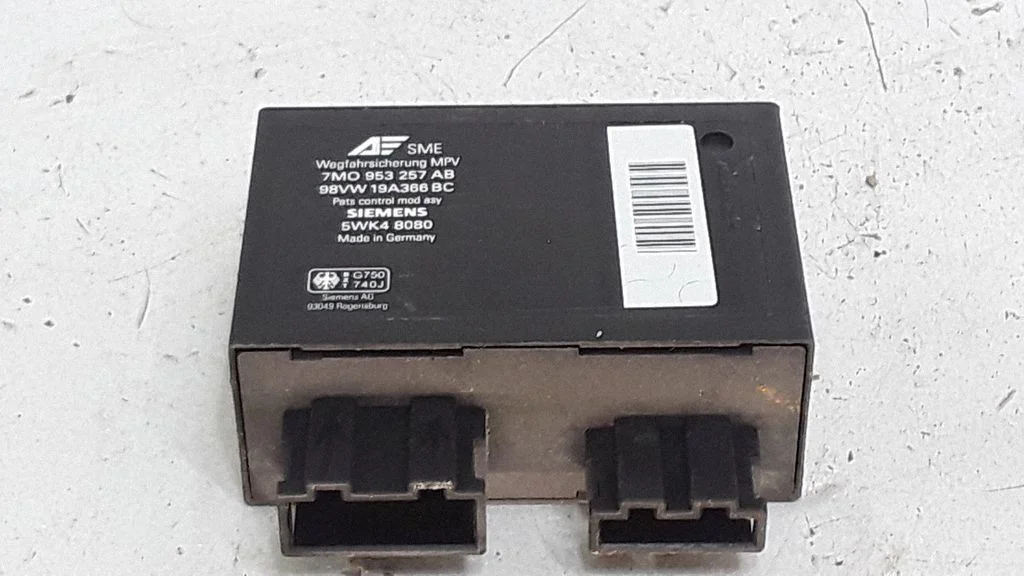 Immobilizer control unit/module 7M0953257AB