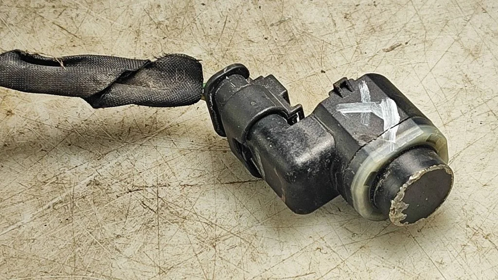 Parkimisandur PDC – BMW 5-seeria F10 F11 (2009-2016)
