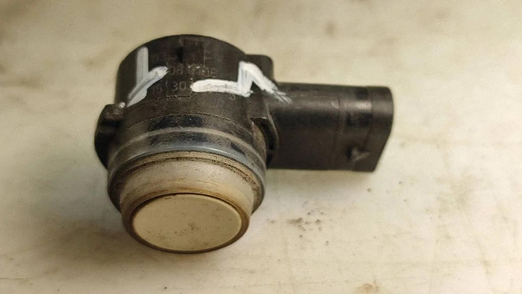 Parking PDC sensor – Mercedes-Benz E-Class W212 (2009-2016)