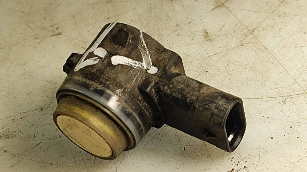 Parking PDC sensor – Mercedes-Benz E-Class W212 (2009-2016)