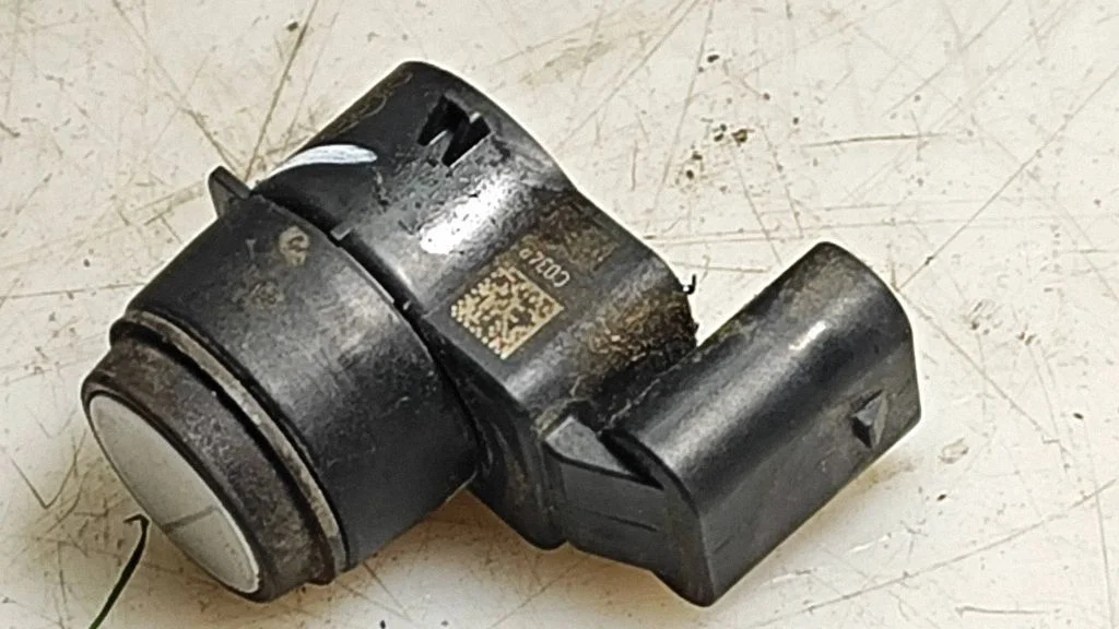 Czujnik parkowania PDC – BMW Seria 1 E81 E87 (2004-2011)