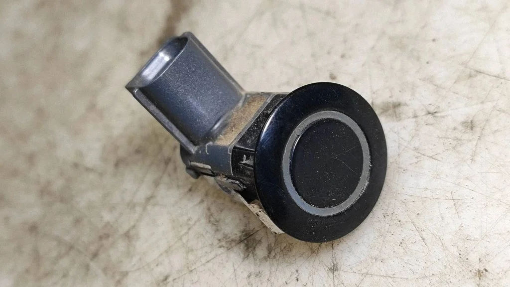 Parking PDC sensor – Mitsubishi Outlander (2007-2012)