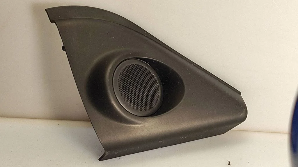 Front door high frequency speaker 7S7120296A