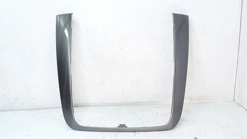Climate control/heater control trim – Toyota Avensis T250 (2003-2006)