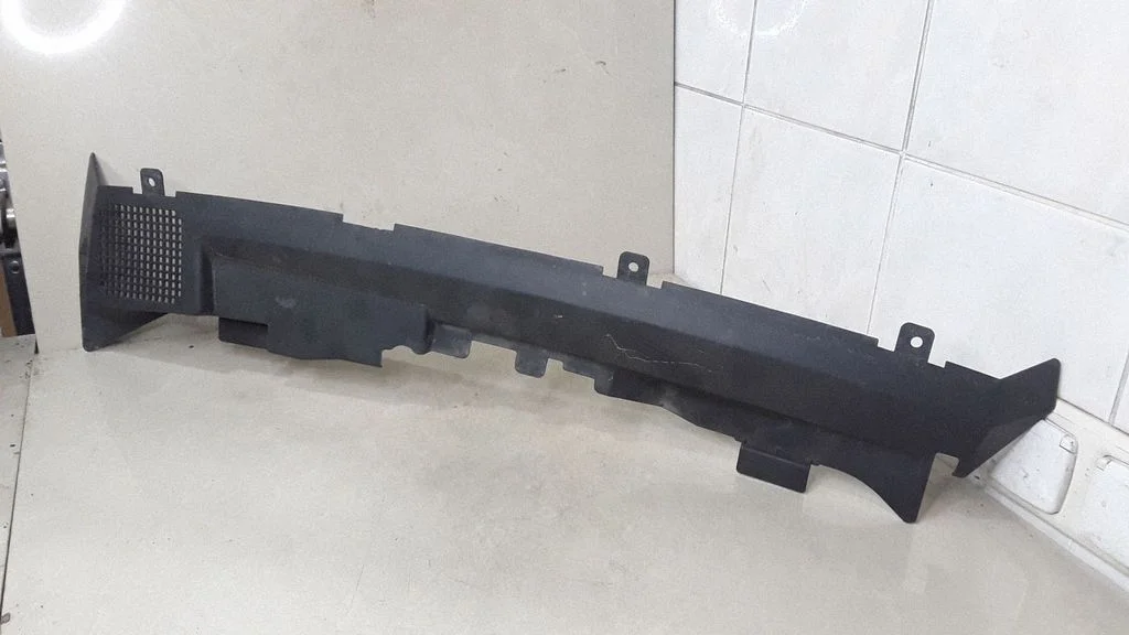 Radiaatori iluliist – Ford Focus C-MAX (2003-2010)