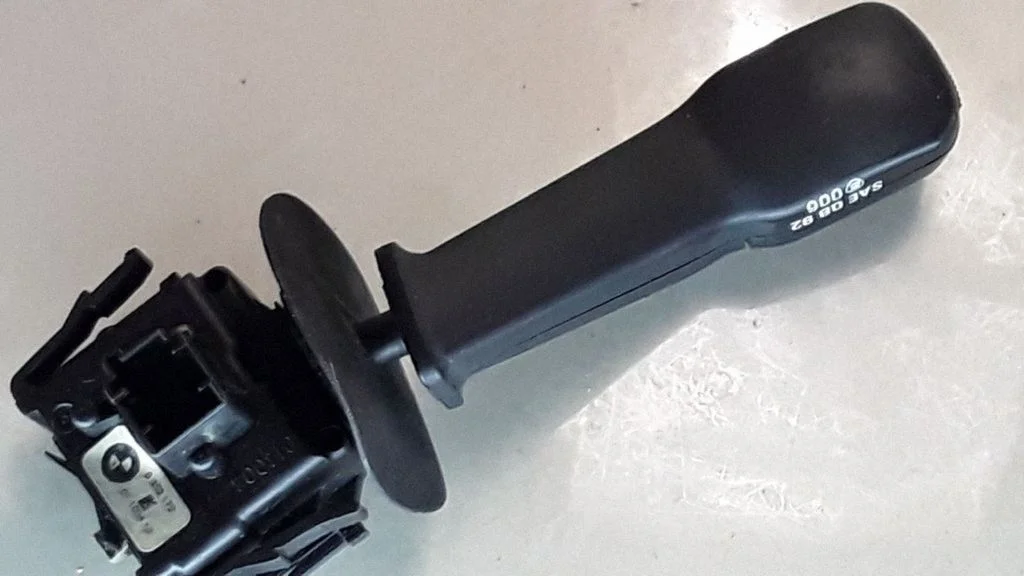 Indicator stalk – BMW 5 Series E39 (1996-2003)