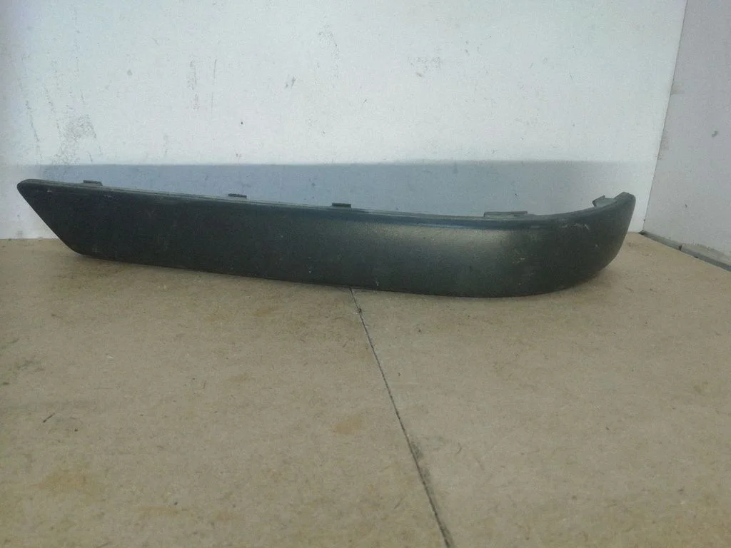 Listwa zderzaka tylnego – Ford Galaxy (2000-2006)