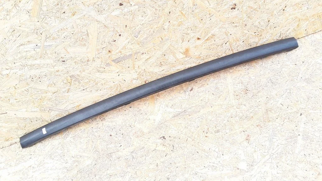 Listwa zderzaka tylnego – Ford Mondeo Mk III (2000-2007)