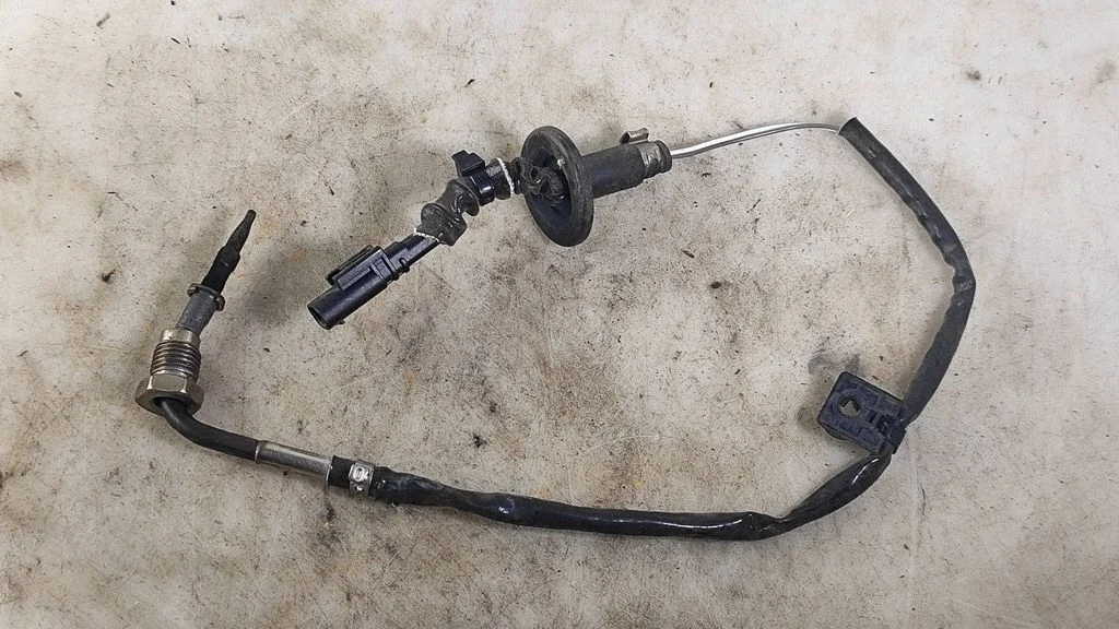 Exhaust gas temperature sensor 3923007BC0