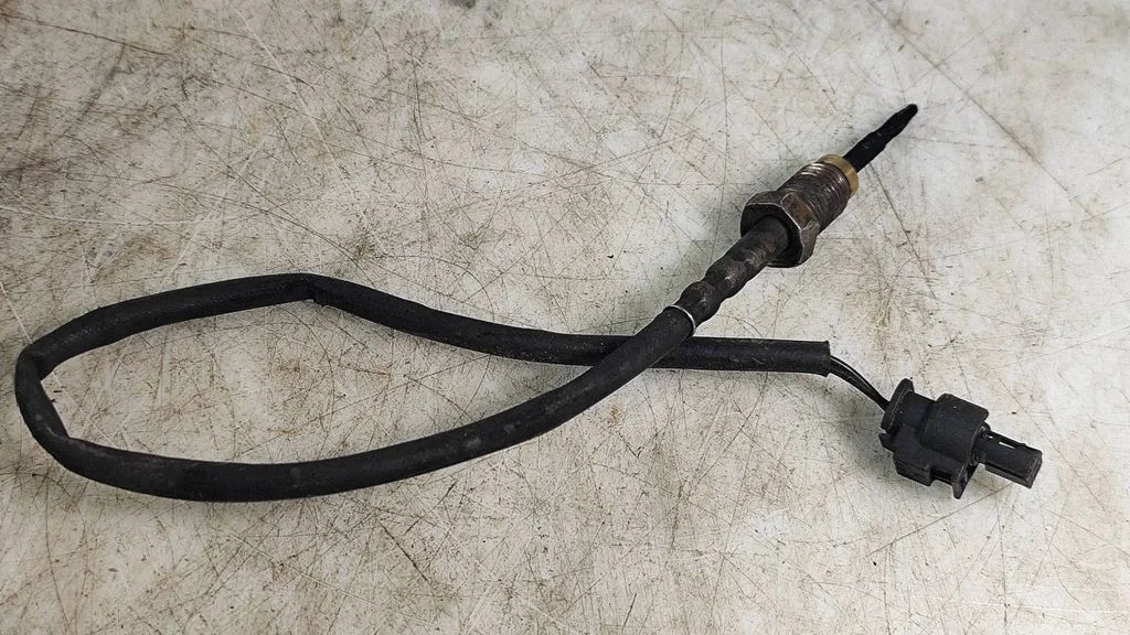 Exhaust gas temperature sensor 7805606