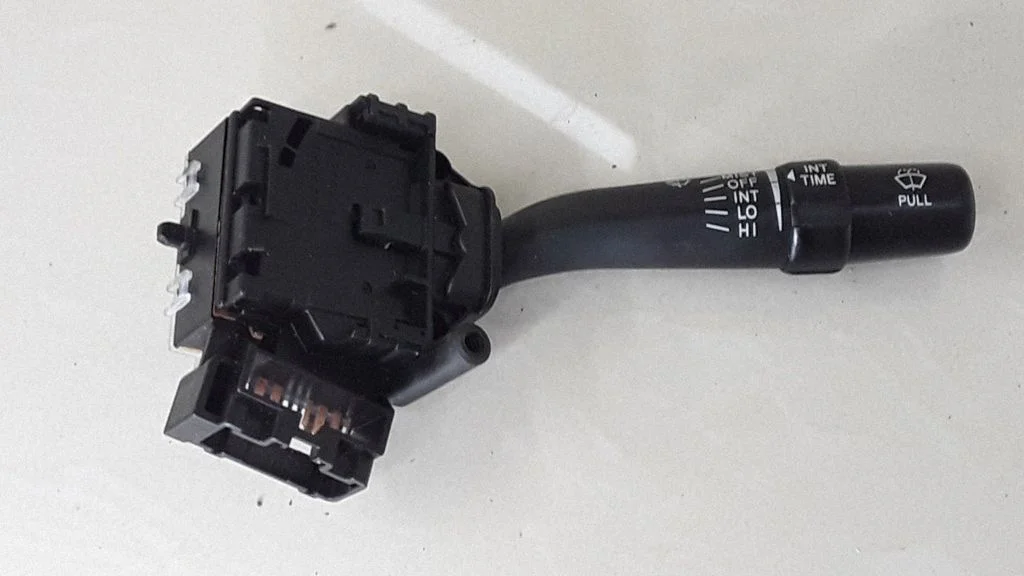 Wiper control stalk 173654LH