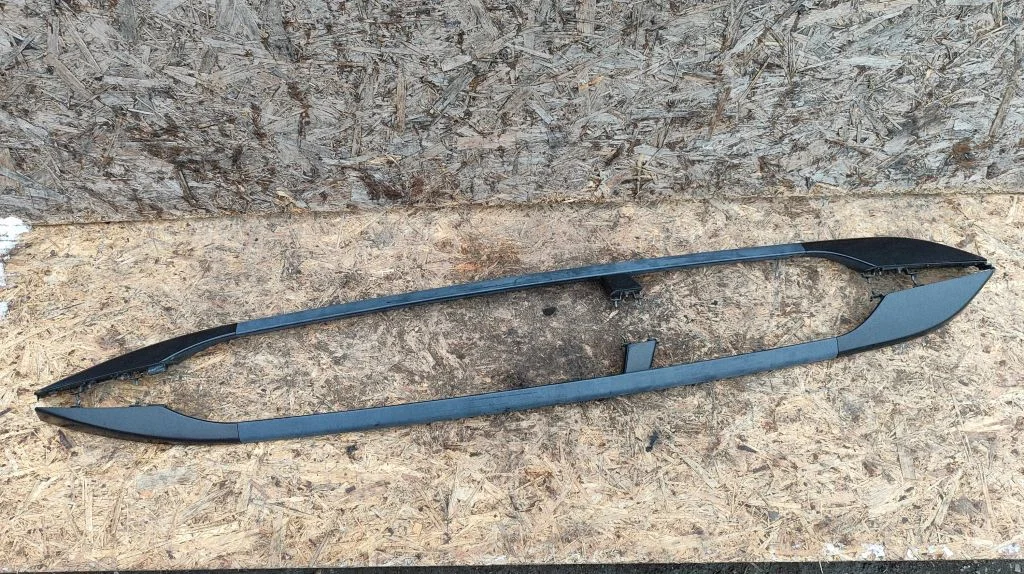 Roof bar rail – Mitsubishi Outlander (2007-2012)