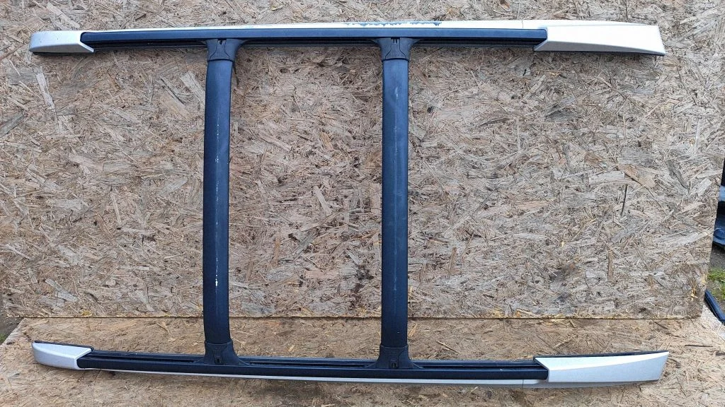 Roof bar rail 23397