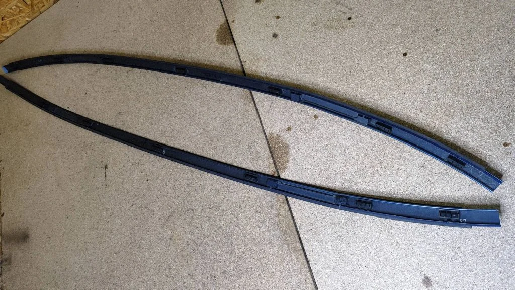 Roof trim bar molding cover – BMW 3 Series E90 E91 (2005-2012)