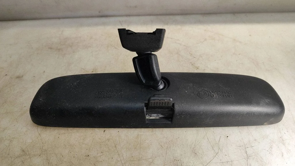 Rear view mirror (interior) – Lexus IS 220D-250-350 (2006-2013)