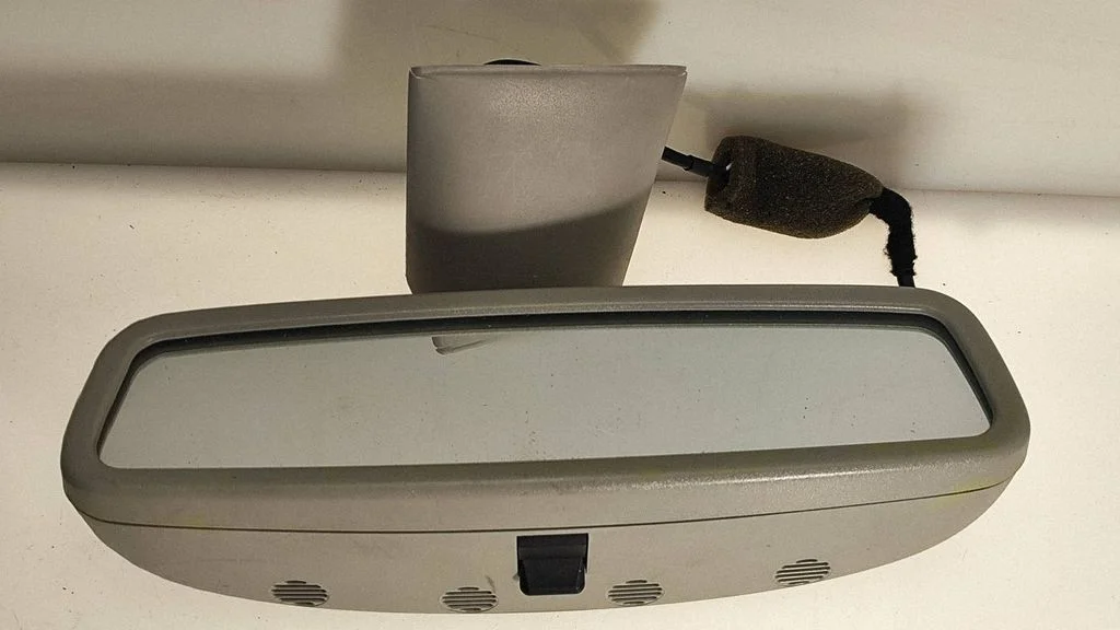 Rear view mirror (interior) A2038103517