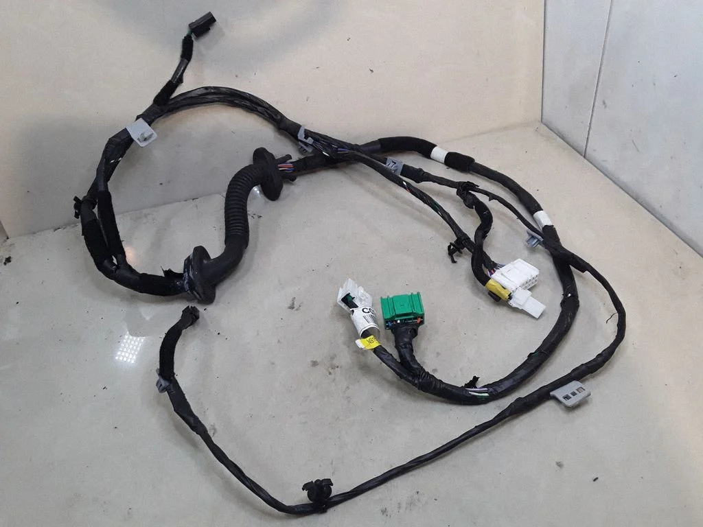 Pakiruumiluugi juhtmestik – Hyundai Santa Fe (2006-2012)