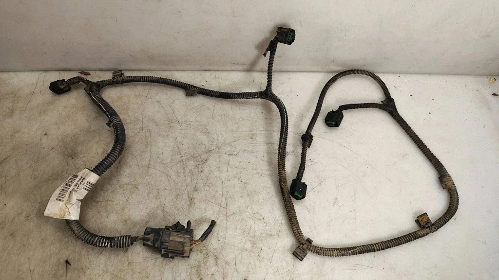 Parking sensor (PDC) wiring loom – Volvo V50 (2004-2007)