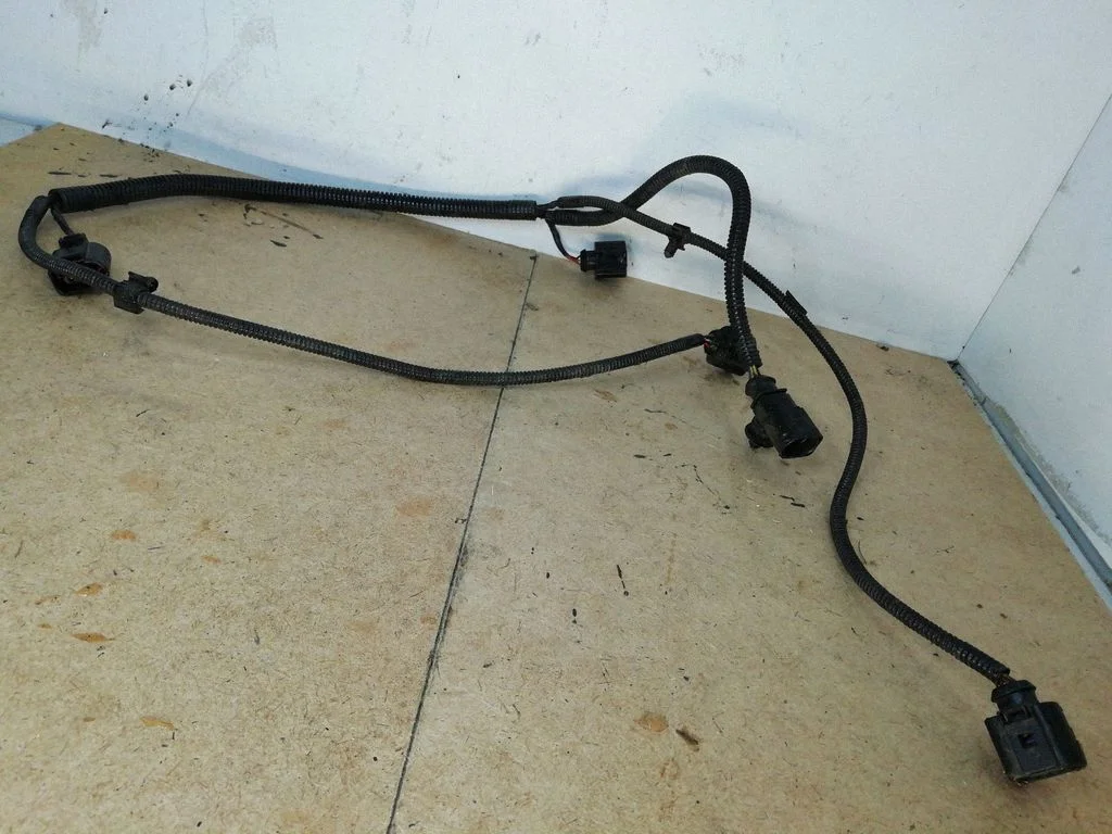 Parking sensor (PDC) wiring loom – Ford Galaxy (2000-2006)