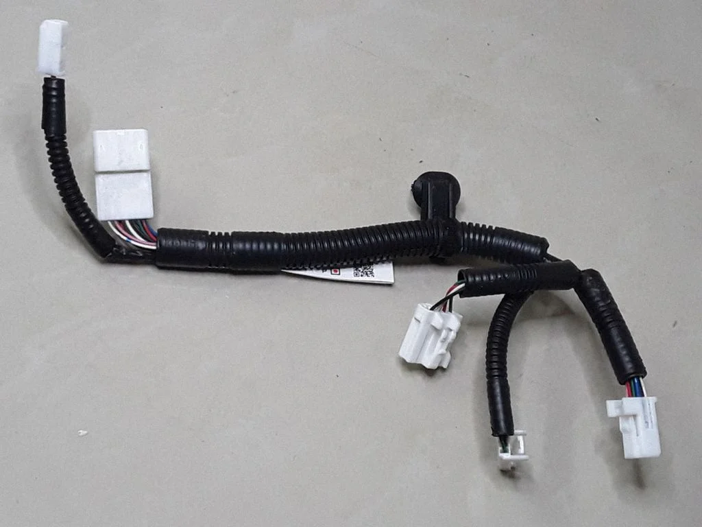 Other wiring loom – Toyota Prius (XW30) (2009-2015)