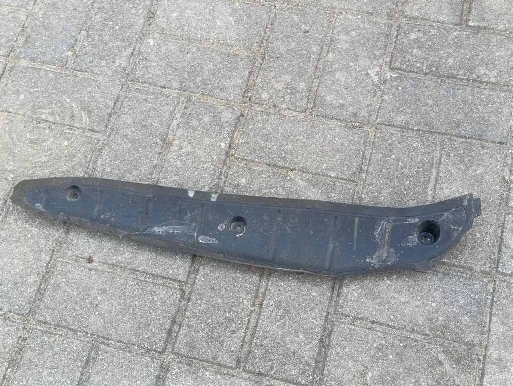 Zakończenie błotnika 8Y0821112