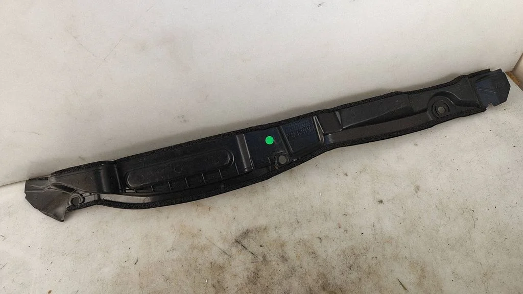 Poritiiva otsaliist 84126Q0400