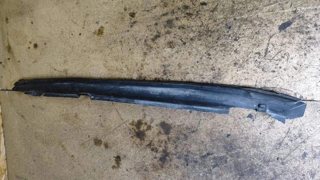 Poritiiva otsaliist – Lexus IS 220D-250-350 (2006-2013)
