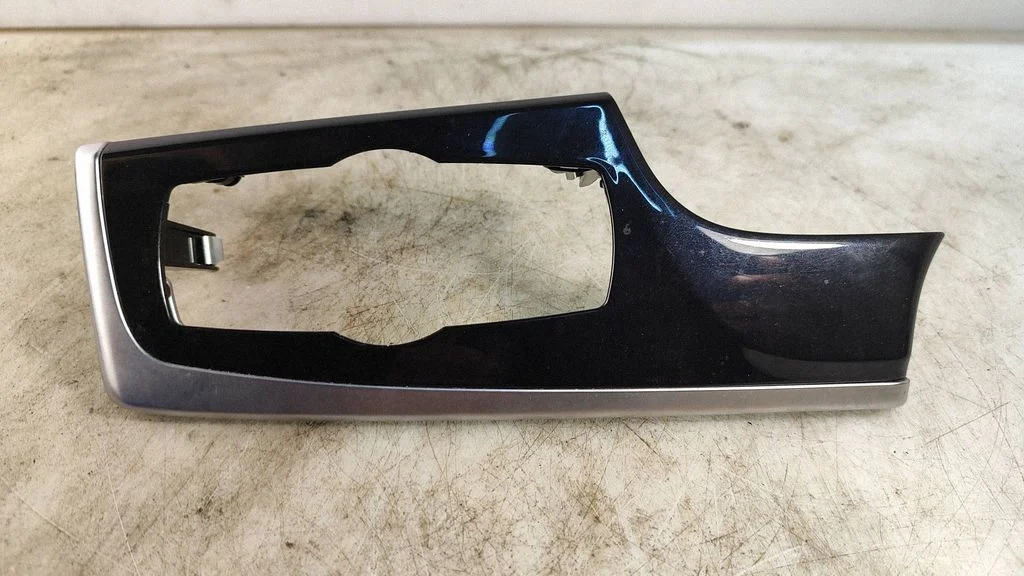 Panel trim 9166644