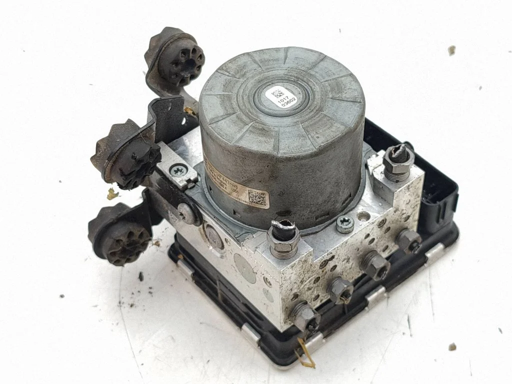 ABS block K8D214F447AN