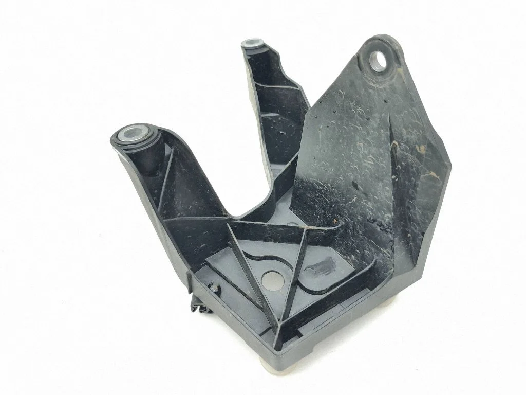 ABS-pumba kinnitus 1EC614335D