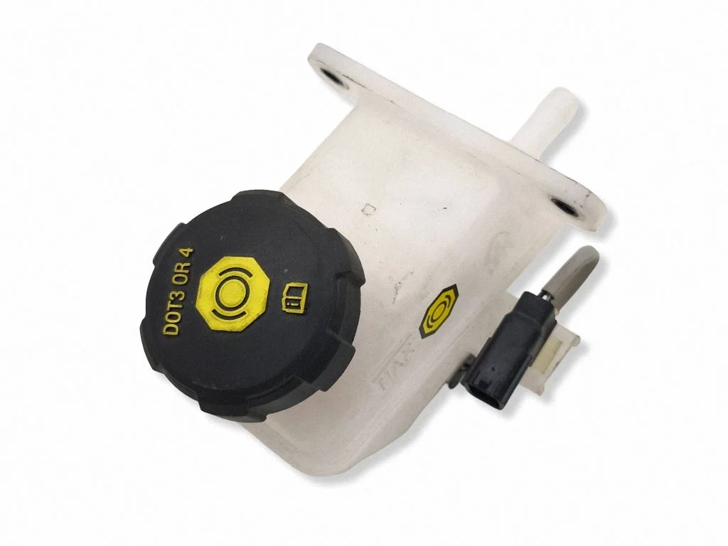 Brake fluid reservoir
