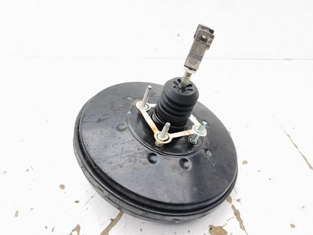 Brake booster 275G270