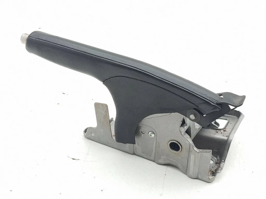 Handbrake/parking brake lever assembly