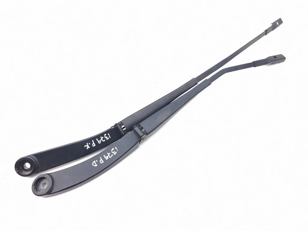 Windshield/front glass wiper blade 9J1955409A