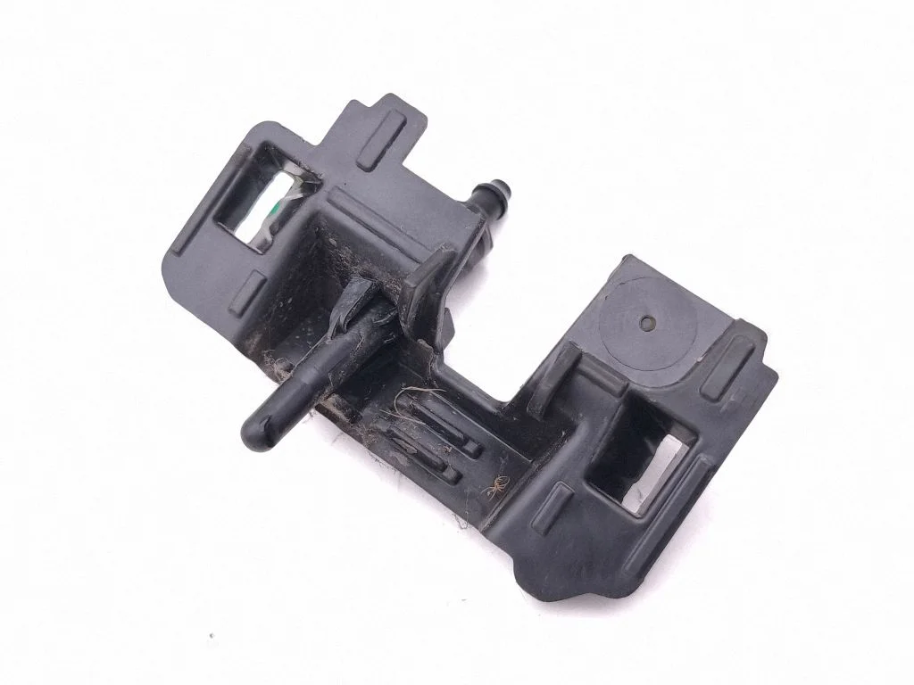 Rear window washer spray nozzle – Peugeot 3008 III (2023-)
