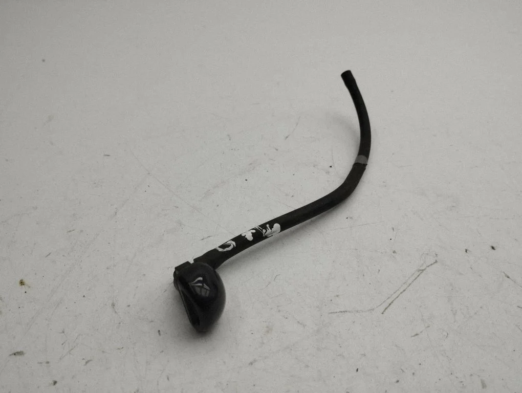 Rear window washer spray nozzle – Toyota C-HR I (2016-2023)