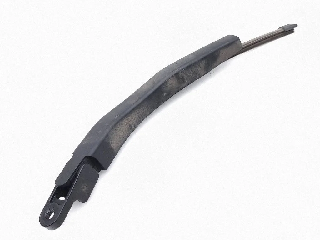 Rear wiper blade arm 33493