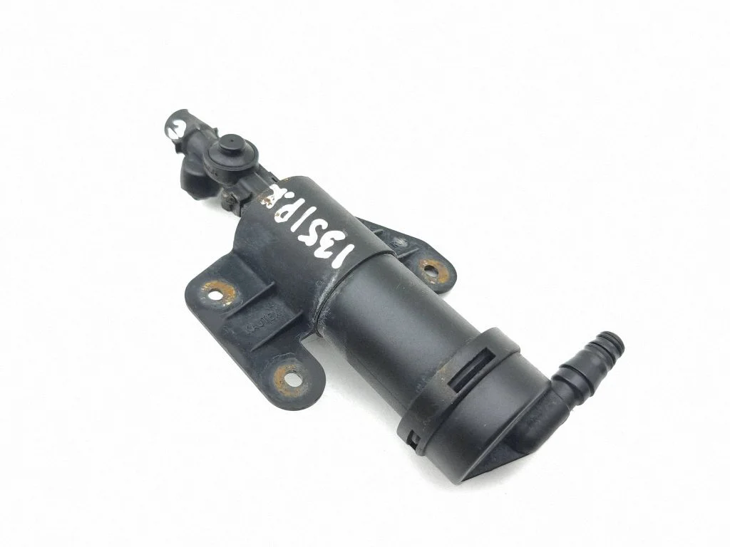 Headlight washer spray nozzle 21379