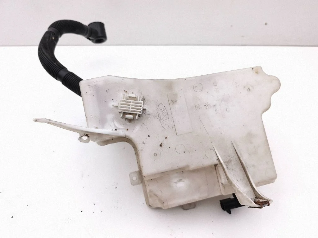 Windshield washer fluid reservoir/tank JX7B17B613AF
