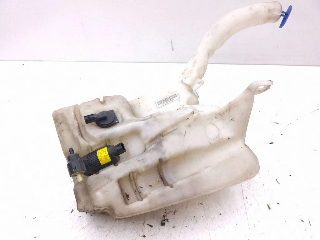 Windshield washer fluid reservoir/tank EM2B17B613A