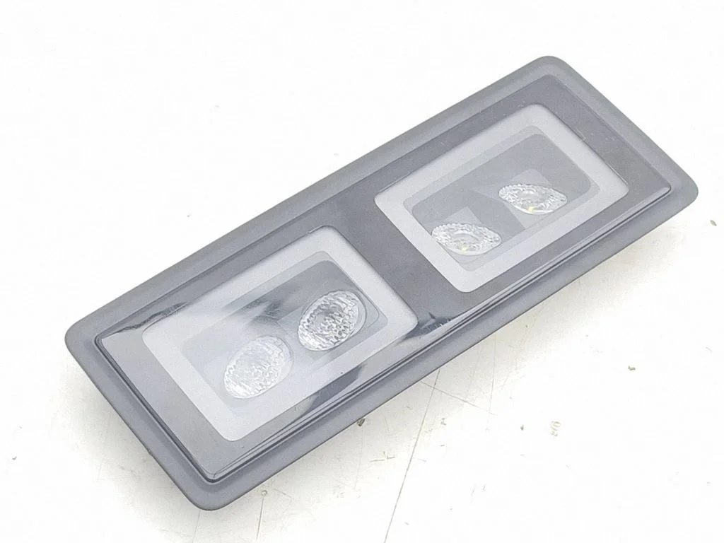 Rear seat light 11A947290A4PK