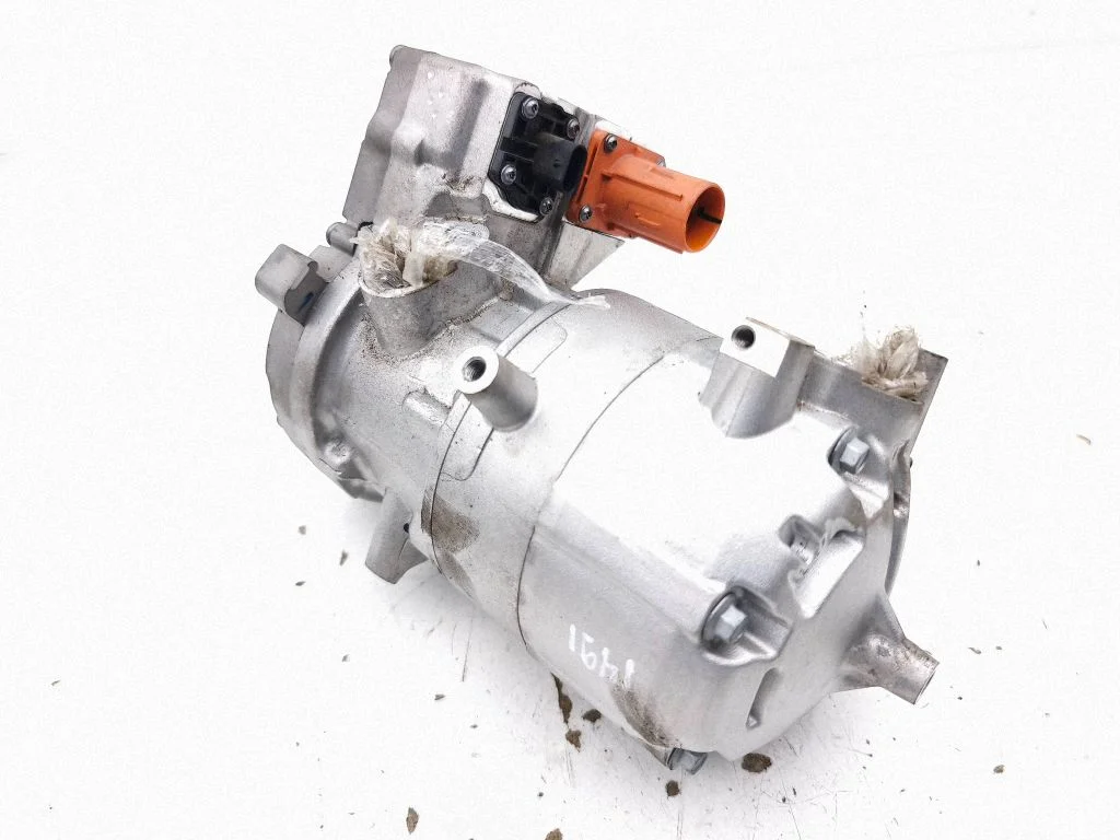 Kliimakompressor (pump) – BMW X2 U10 (2023-)