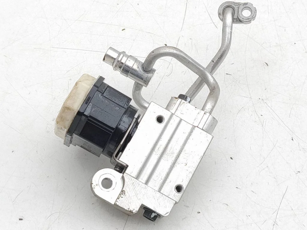 Air conditioning (A/C) expansion valve 4475440011