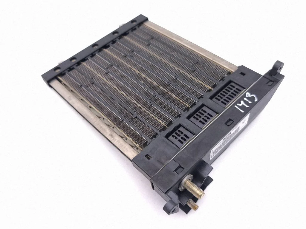 Elektriline salongi küttekeha radiaator A1698300261