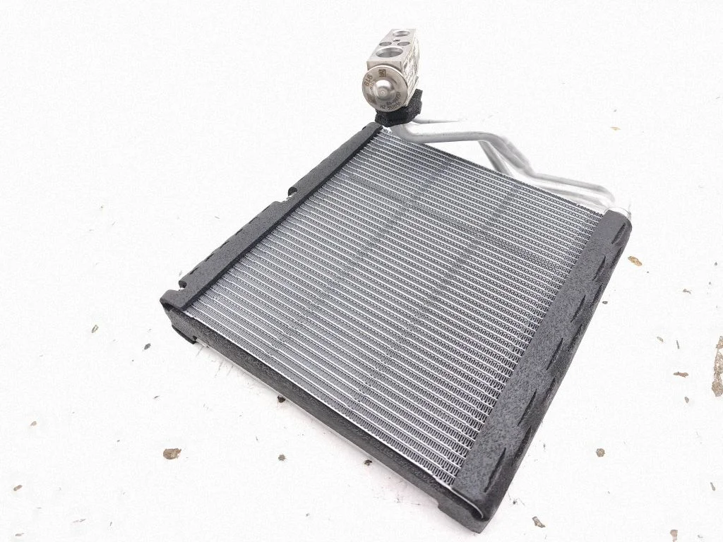 Air conditioning (A/C) radiator (interior) 1EA816679C