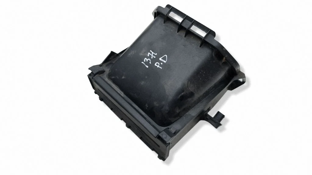 Cabin air micro filter cap A1678302800