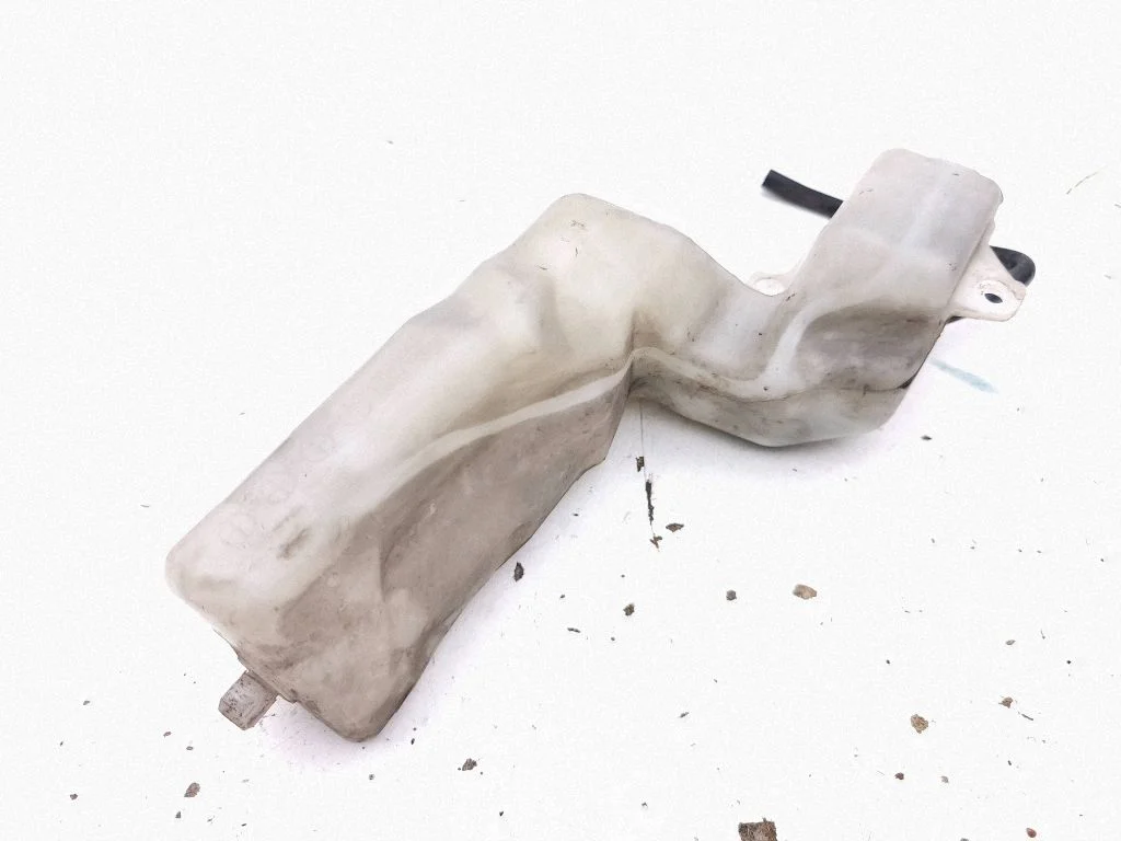 Coolant expansion tank/reservoir 45153CA000