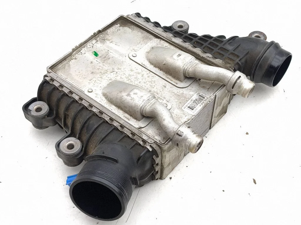 Intercooler radiator GJ329L440AD